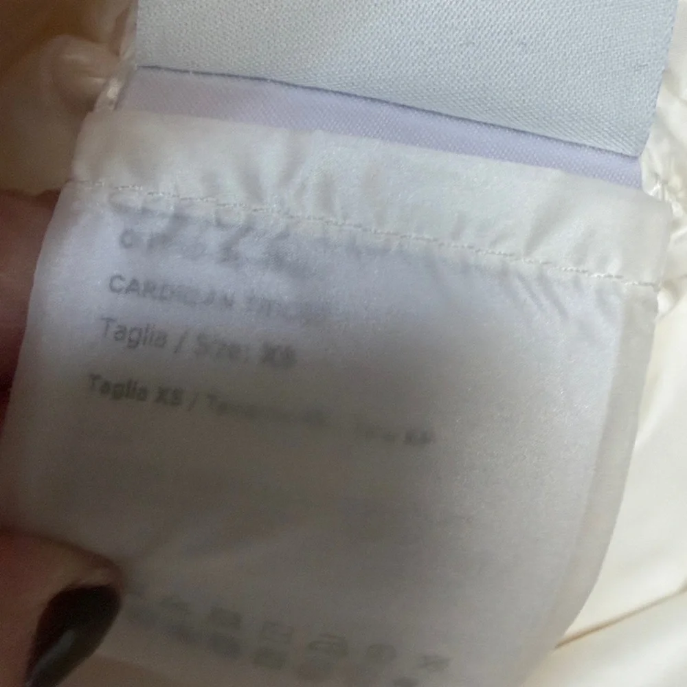 Moncler Women's Ivory Puffer Cardigan / Jacket - Picture 10 of 12